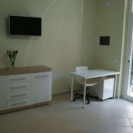 Guest House Golfo Xifonio Аугуста Екстер'єр фото